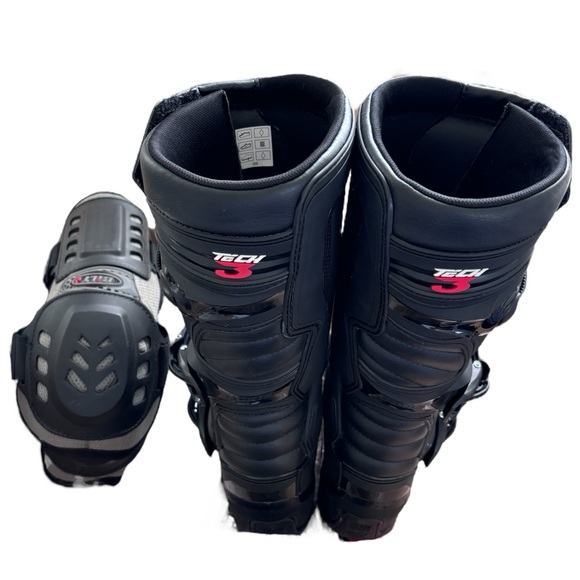 Tech 3 Enduro Boots - Picture 3 of 3